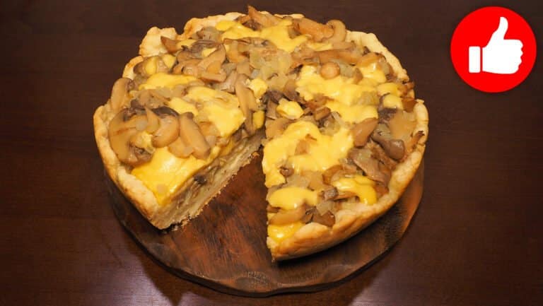 пирог с грибами и сыром в мультиварке