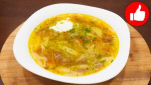 Вкусный суп из тушенки с вермишелью в мультиварке