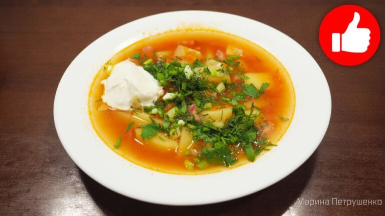Вкусный томатный суп с колбасками в мультиварке