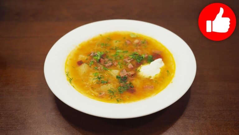 Вкусный Суп с чечевицей и копченостями в мультиварке