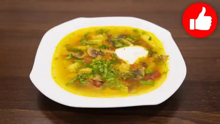 Вкусный грибной суп с фасолью в мультиварке