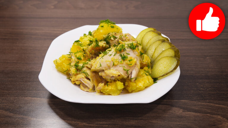 Картошка с курицей в мультиварке