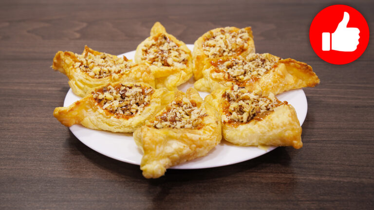 Слойки со сгущенкой в аэрогриле