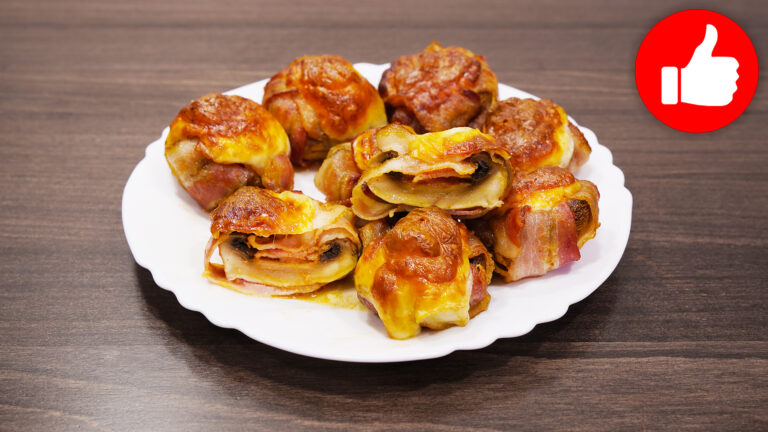 Шампиньоны с беконом и сыром в аэрогриле