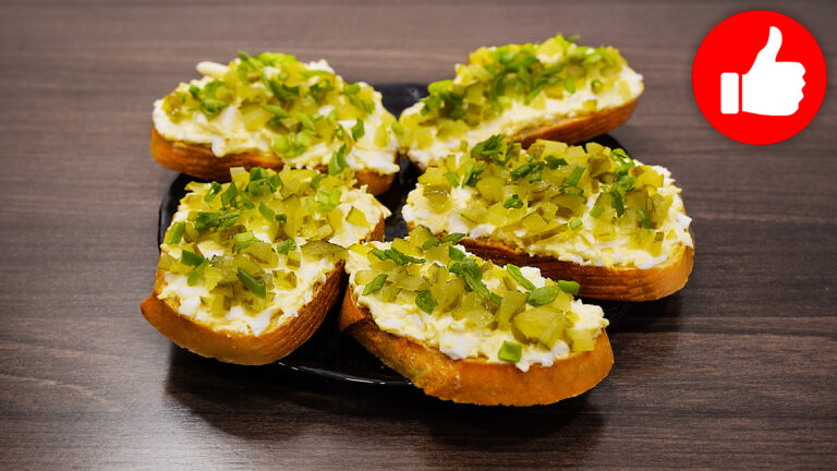 Бутерброды с вареным яйцом в аэрогриле