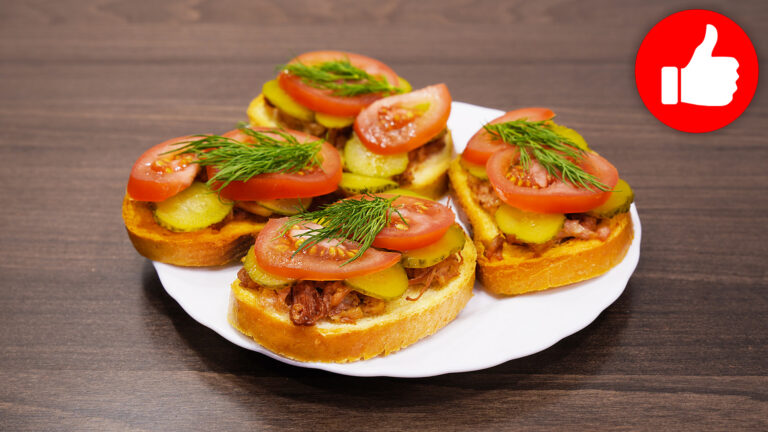 Вкусные бутерброды с тушенкой в аэрогриле