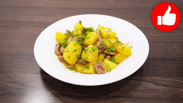 Картошка с сердечками в мультиварке