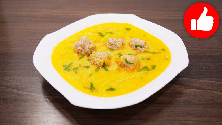 Вкусный сырный суп с фрикадельками в мультиварке.