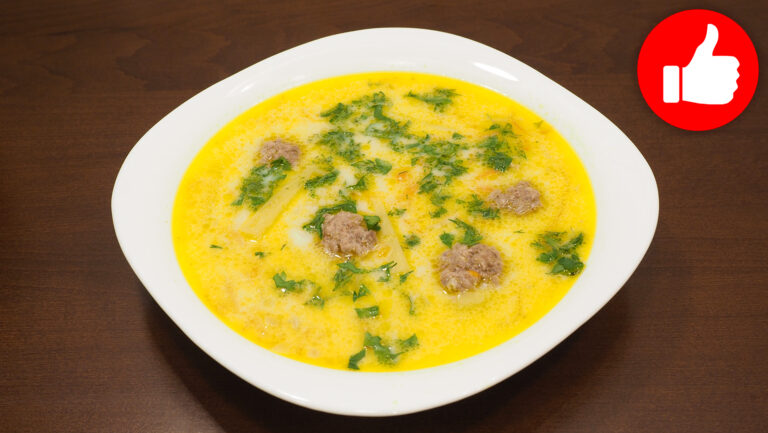 Вкусный суп с геркулесовыми хлопьями и фрикадельками в мультиварке